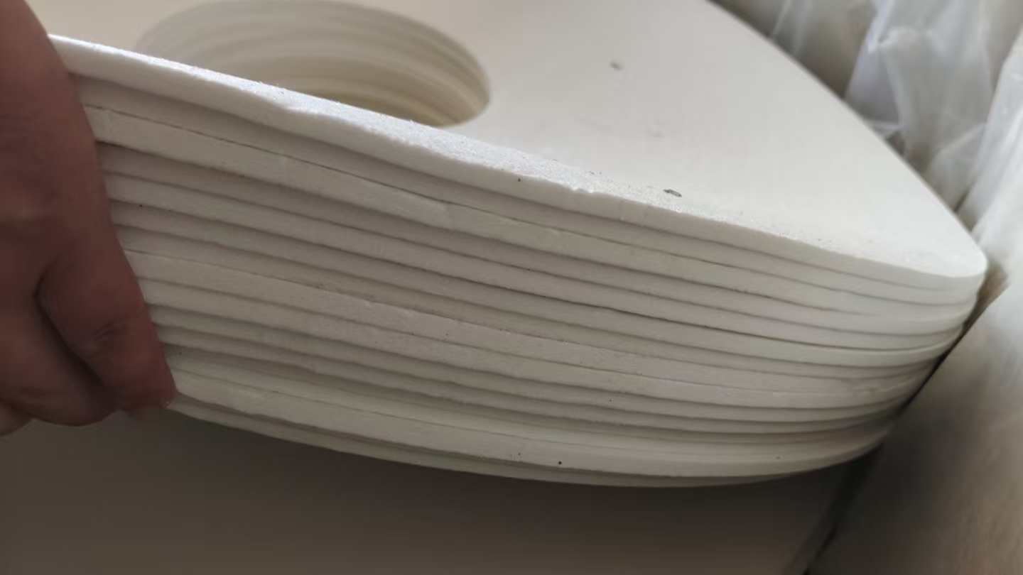 ����ͨ�͸����մ���ά��Ƭ